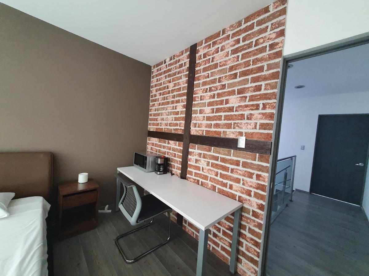 Puerta Condesa, & Apartment *